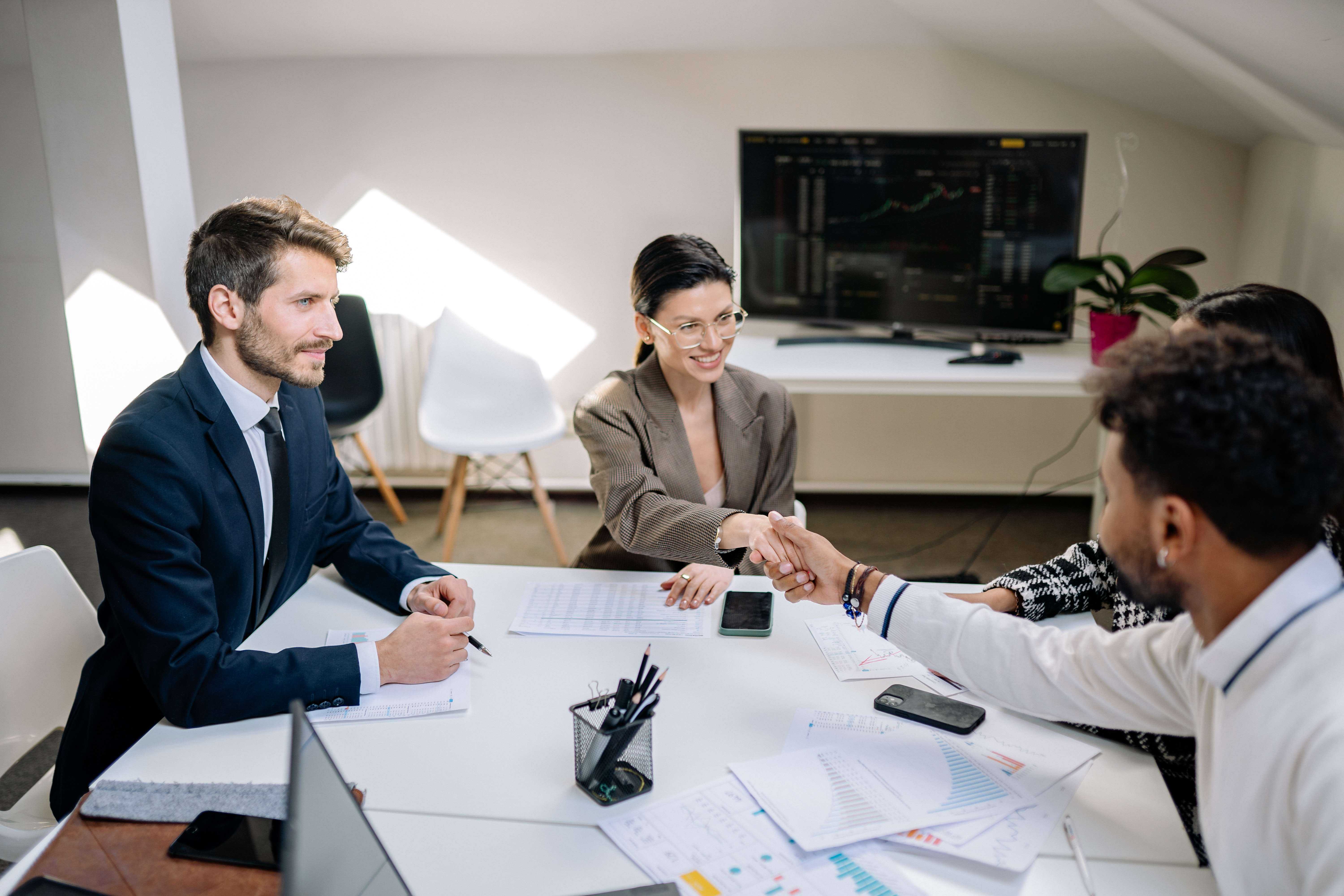 Estil possible de conclure un CDD avant ou après un contrat d